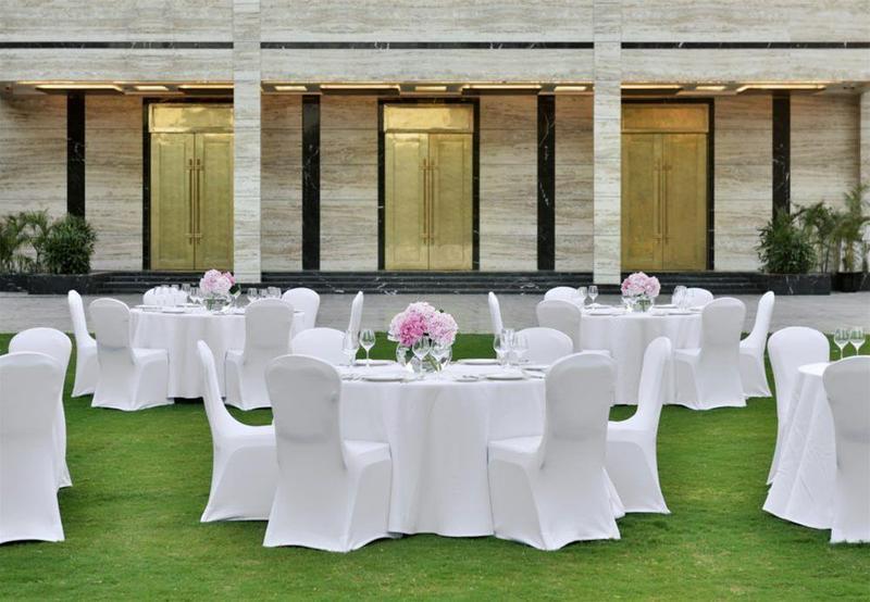 Renaissance Lucknow Hotel, Gomti Nagar Экстерьер фото