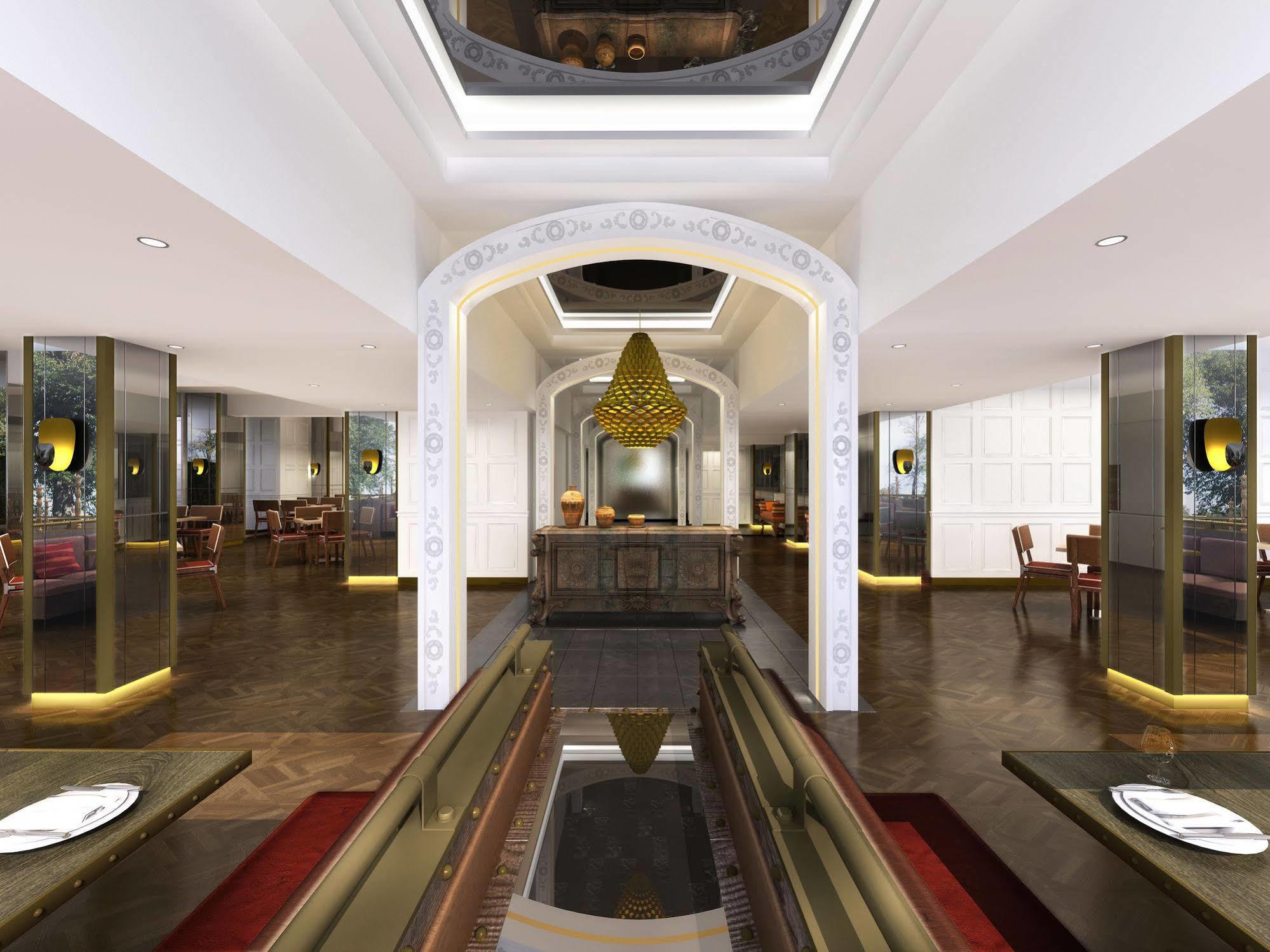 Renaissance Lucknow Hotel Экстерьер фото