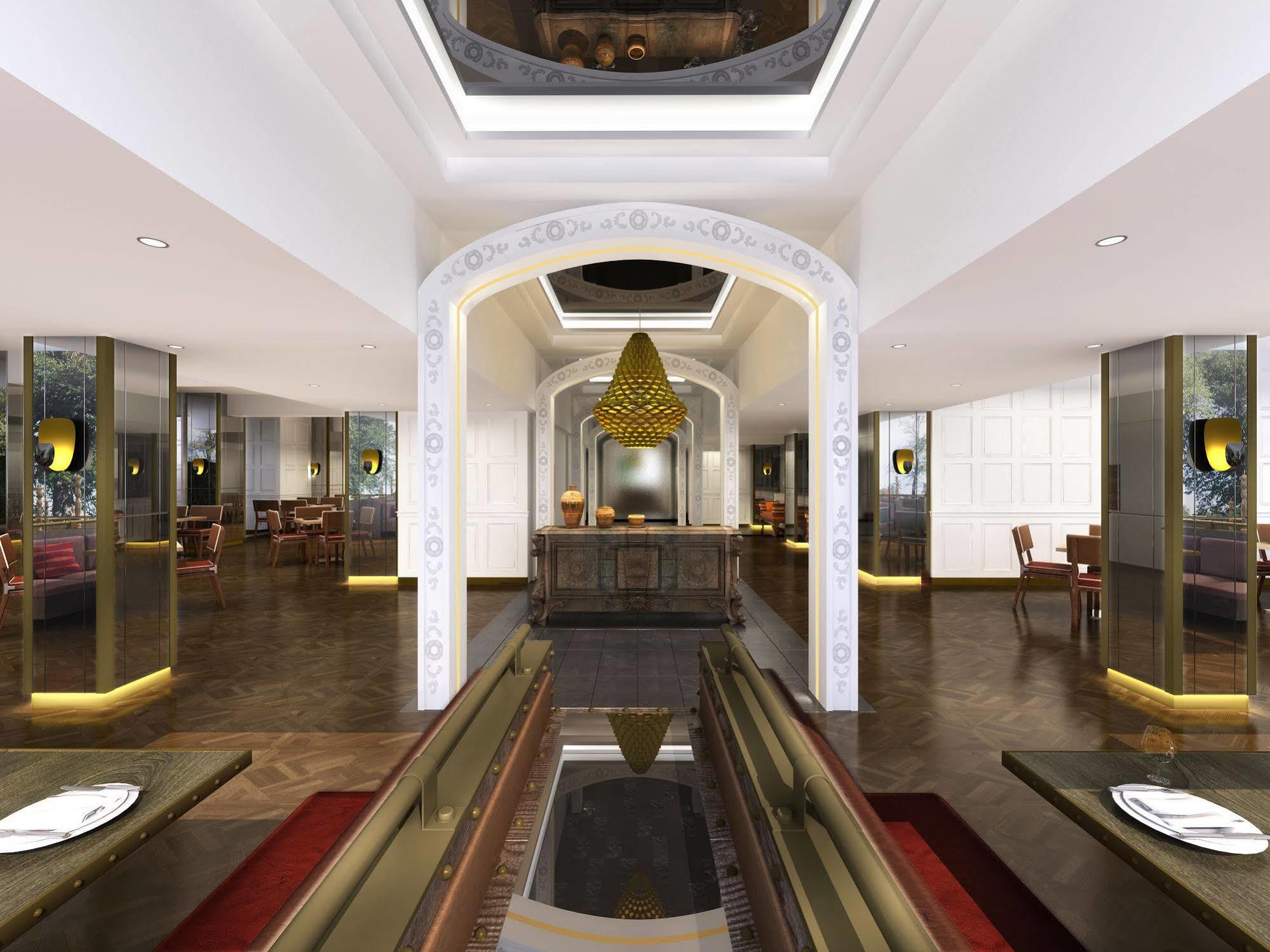 Renaissance Lucknow Hotel, Gomti Nagar Экстерьер фото